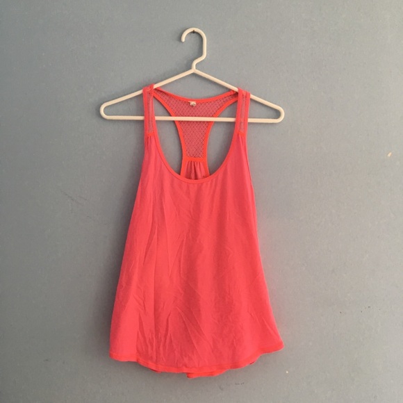 American Eagle Outfitters Tops - AMERICAN EAGLE Exercise Shirt